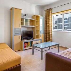 https://bright-2bdr-apartment-w-balcony-by-lovelystay.hotelaalgarve.com